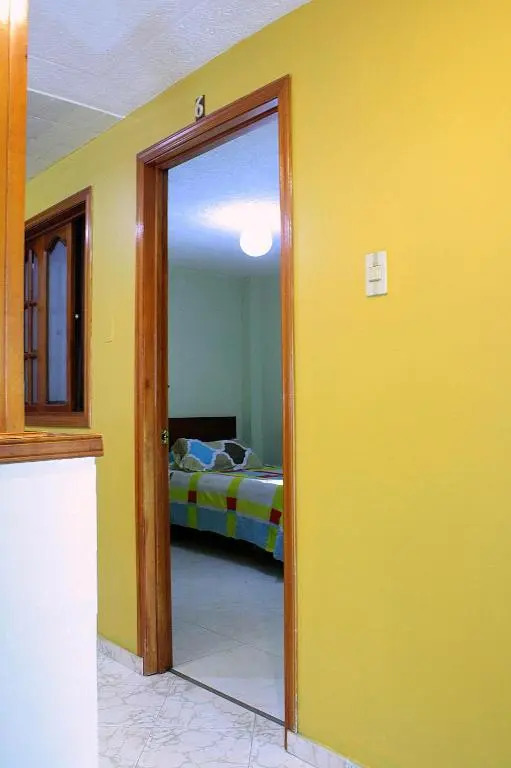 Hostel Casa Alb