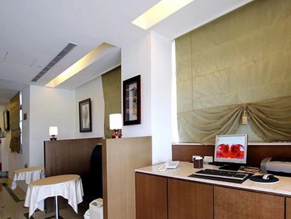 Blue Ocean Hotel