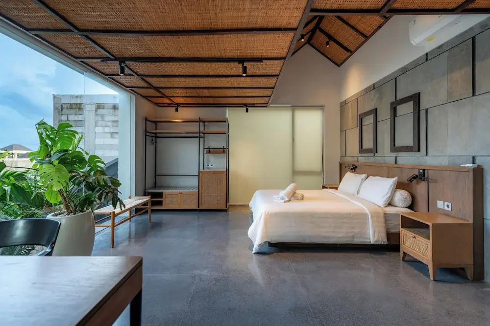 The Hollow Villa by Betterplace