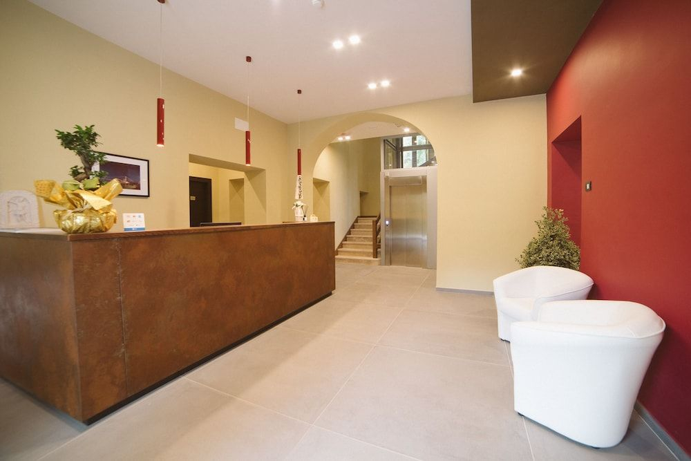 Elda Hotel