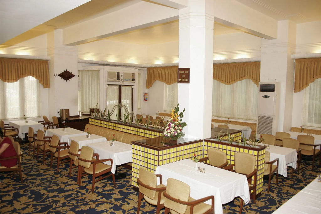 West End Hotel