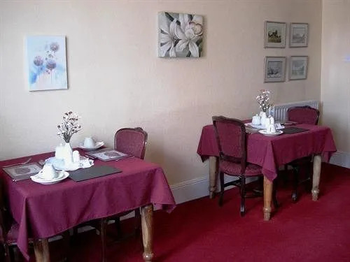 Warwick Lodge