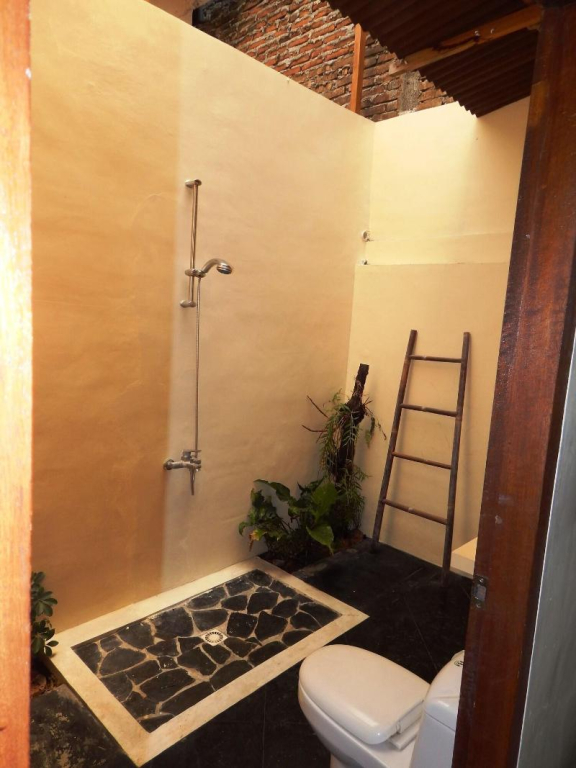 Rosella Cottages - Homestay - Yogyakarta