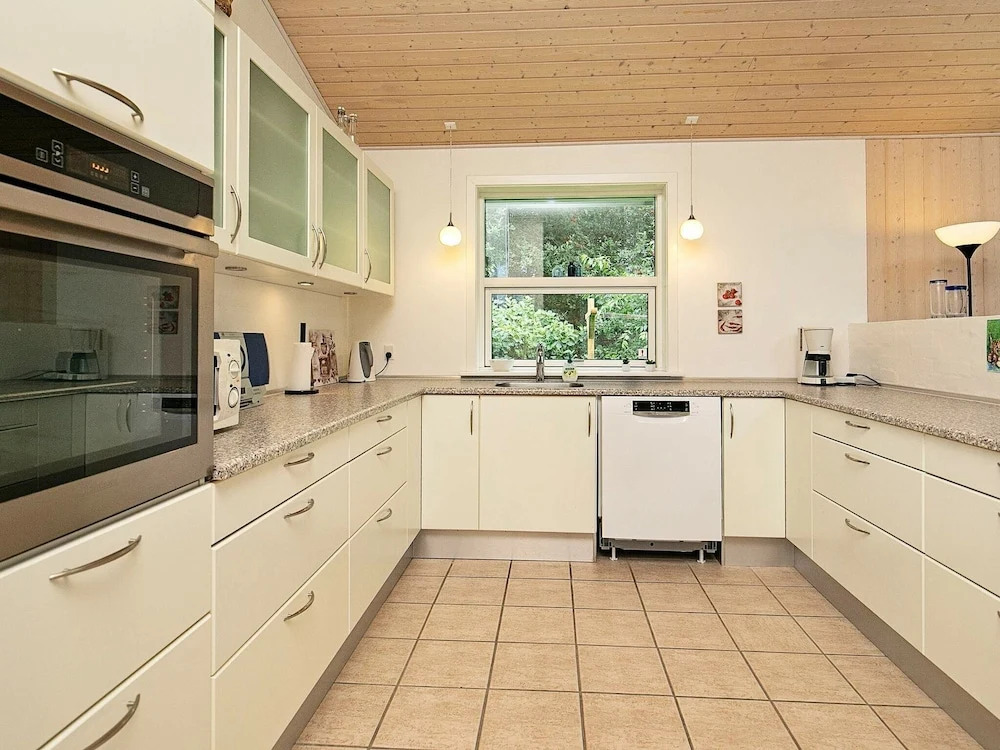 Enticing Holiday Home in Hals With Terrace