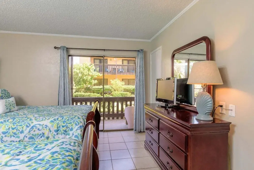 Tiki 141 - 1br Condo Sleeps 6 Close To The Beach 1 Bedroom Condo
