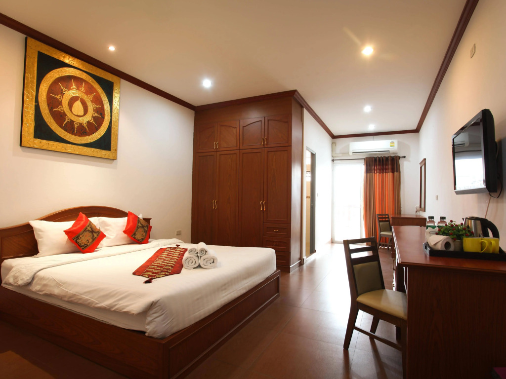 V Residence Chiangmai Hotel