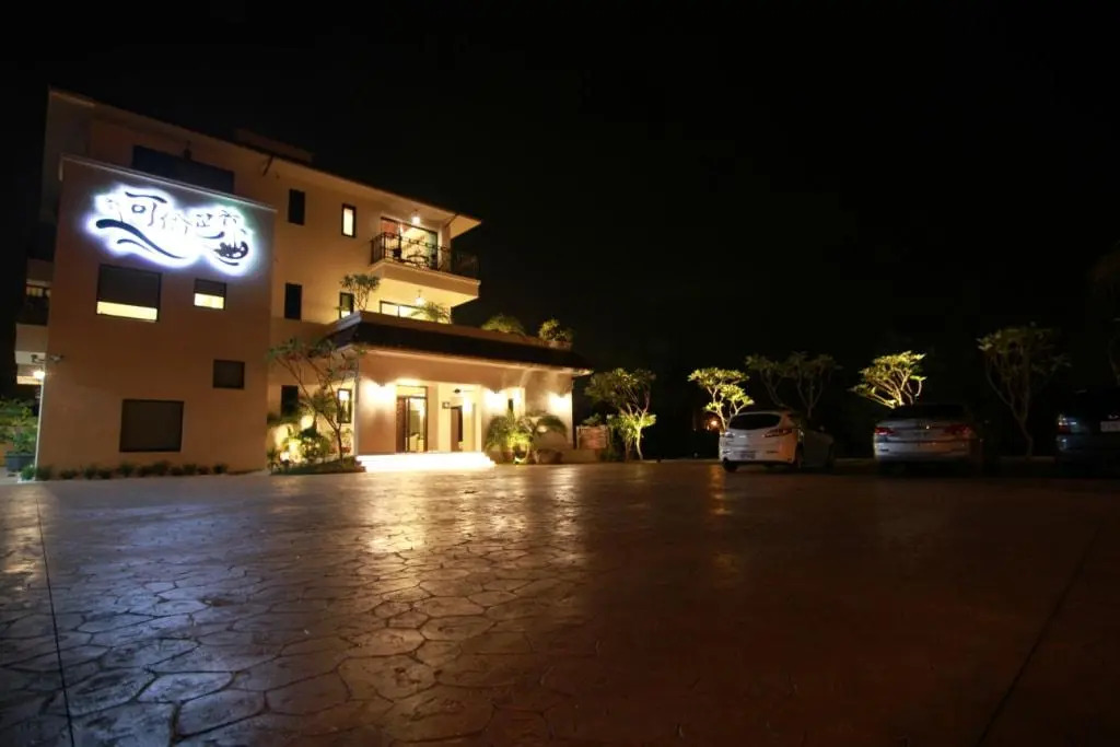 Kurumba JiJi B&B