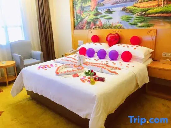 Vienna 3 Best Hotel (Boluo Gongzhuang)