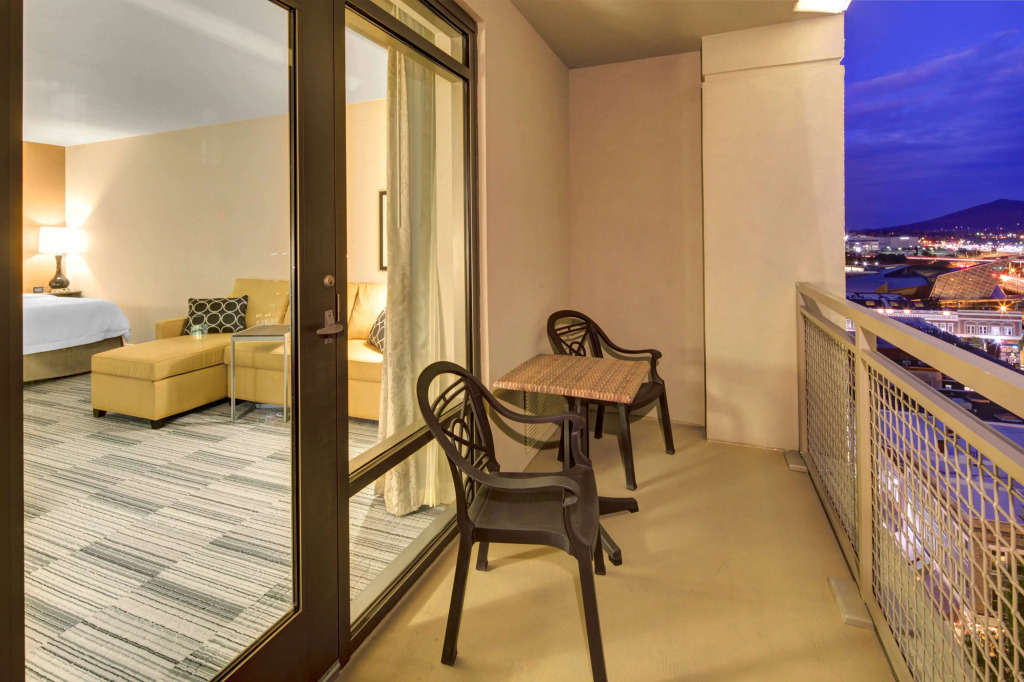 Hampton Inn & Suites - Roanoke-Downtown, VA