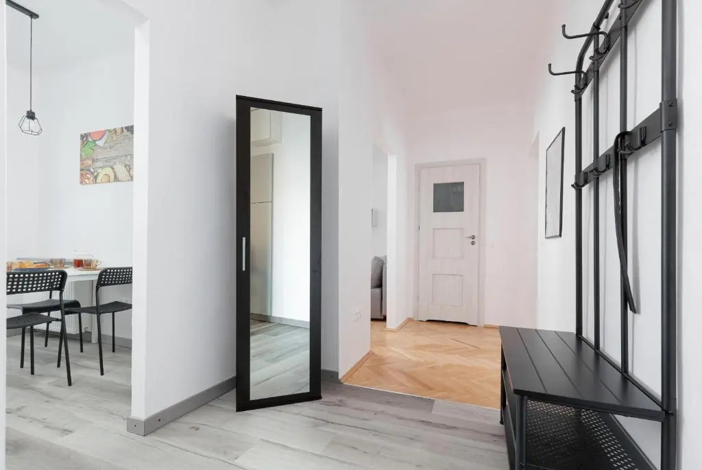 Kamienica Stanisława Augusta Warszawa by Renters