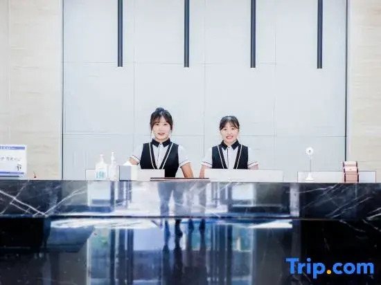 Yinchuan Erdos Hotel (Nanmen square airport bus store)