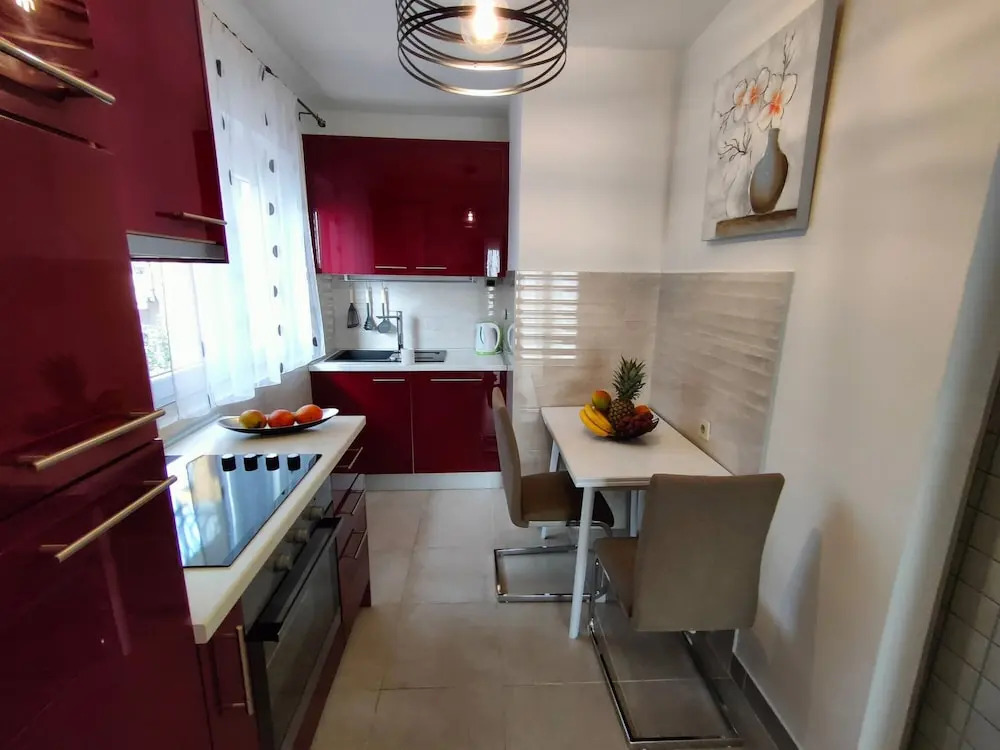 A1 Beachfront apt With big Terrace and sea View