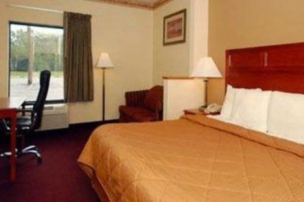 The Best Inn & Suites