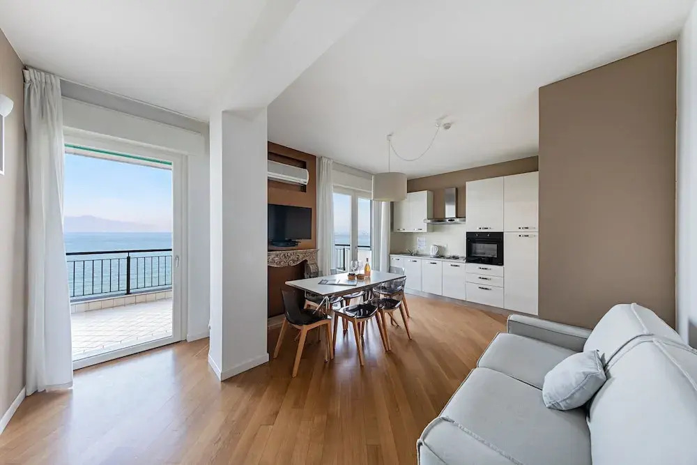 Residenza Miralago - 20 Porzia - Locazione BK