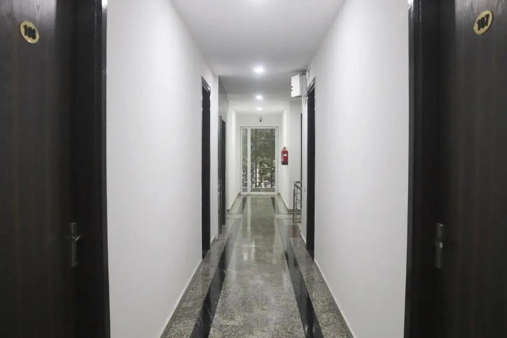 Axon Stays Near Artemis Hospital Gurgaon Sector 52