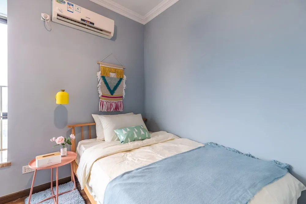 Locals Boutique Apartment Huafa Plaza 9