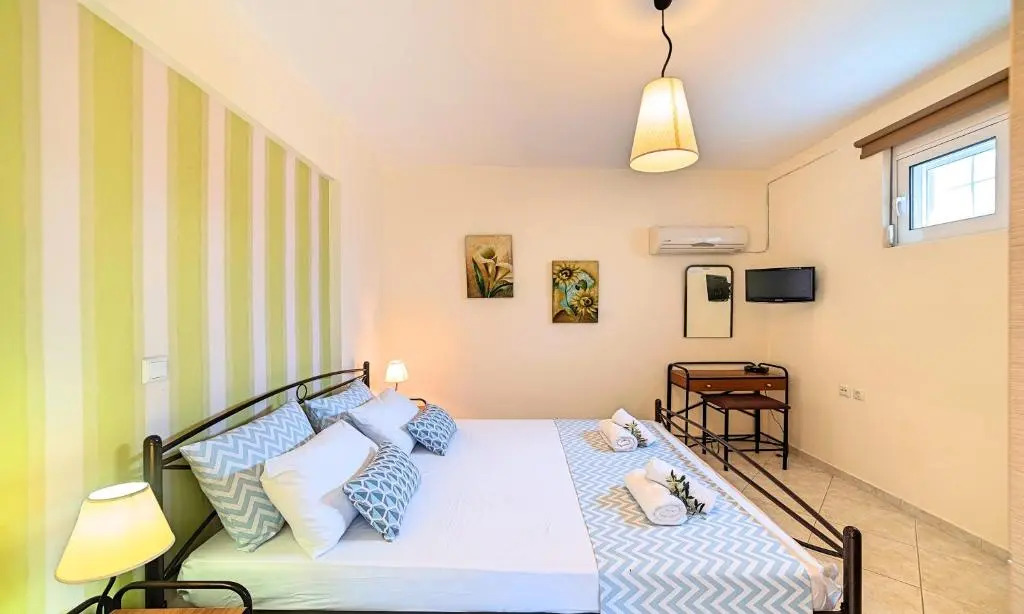 Mare Blue Villas Heated Pool