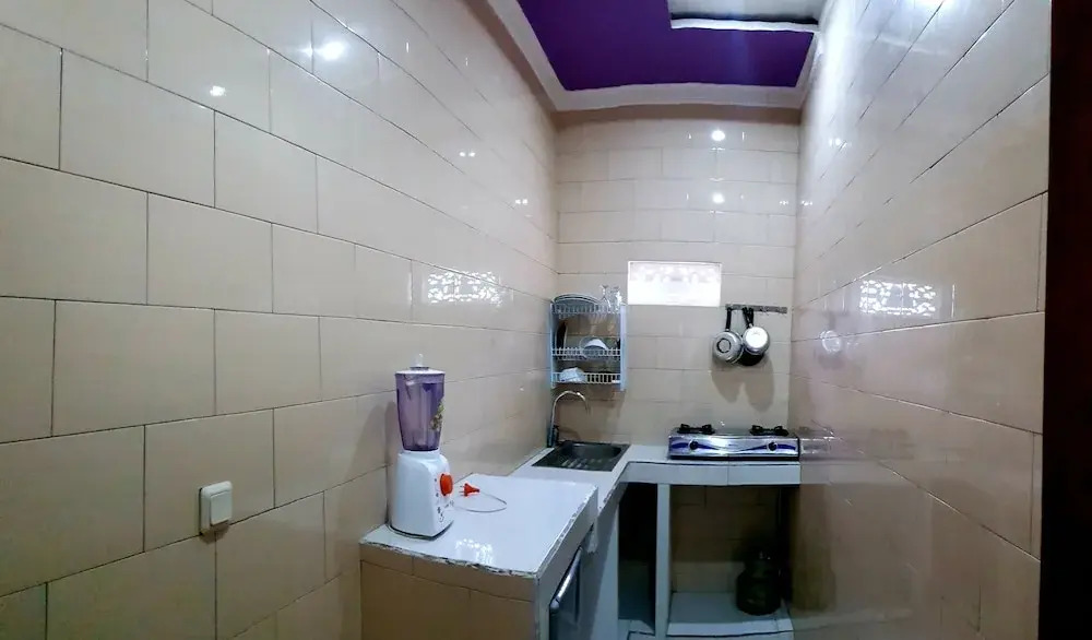 Amed Romance House