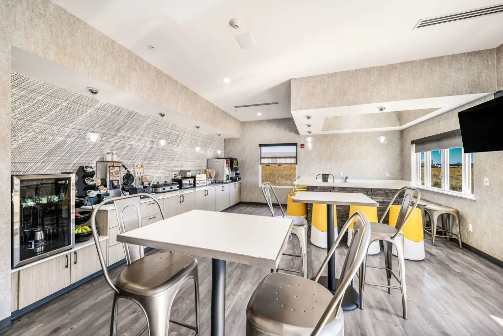 Hy-Lo Hotel
