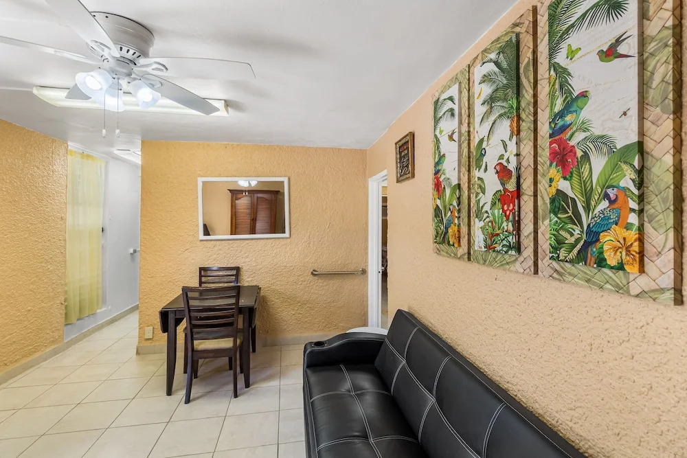 Yours For The Asking- Cozy, Caribbean, Condo 2 Bedroom Condo by RedAwning