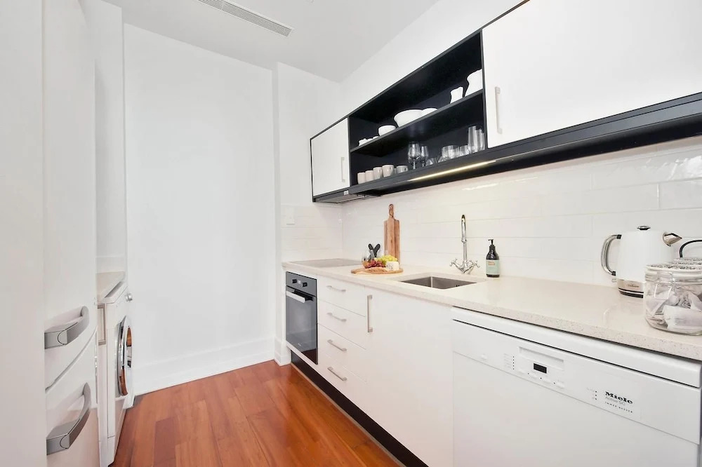 QV Executive Stylish Apartment - 853