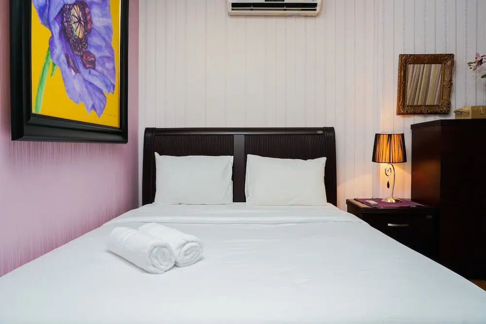 1BR with City View @ Semanggi Apartment By Travelio