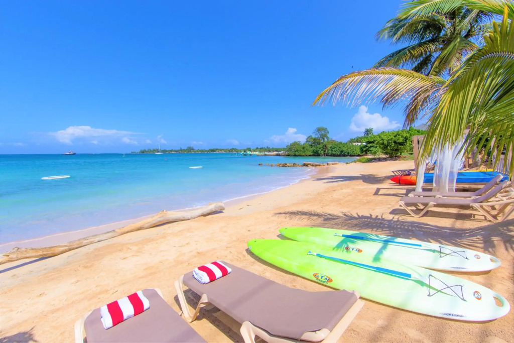 Luxe Beach Resort