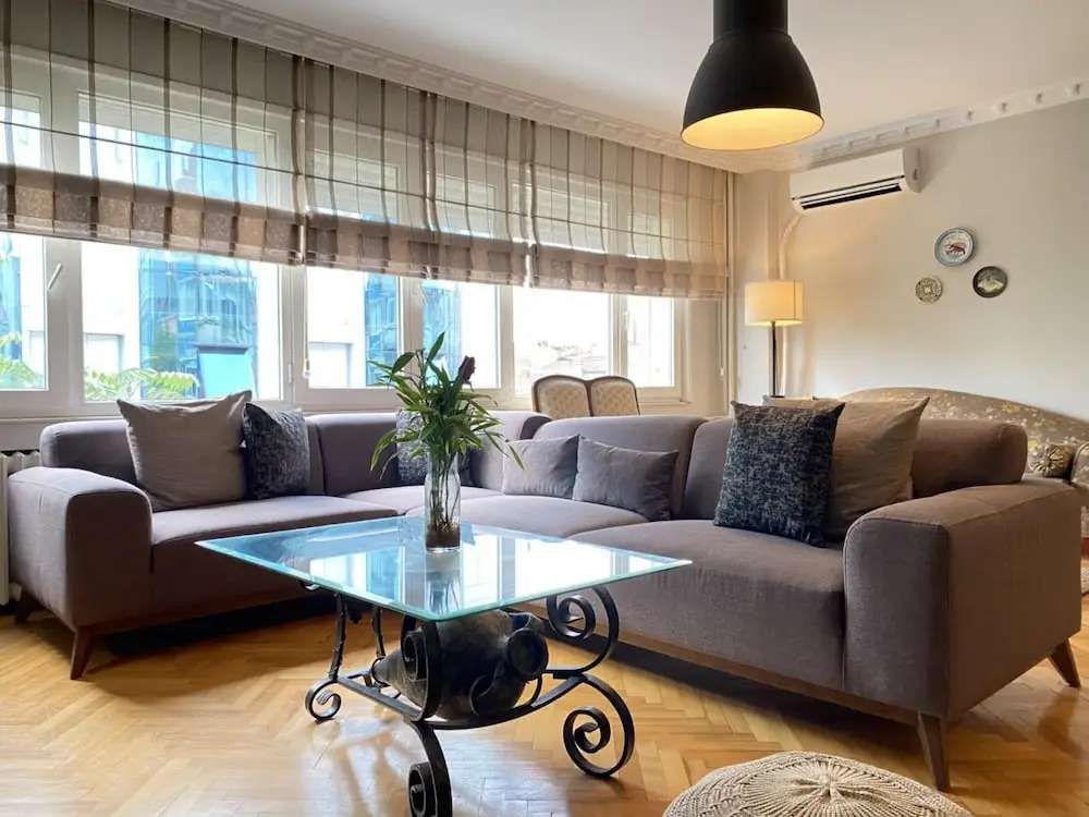 Missafir Gorgeous Flat in the Heart of Beyoglu