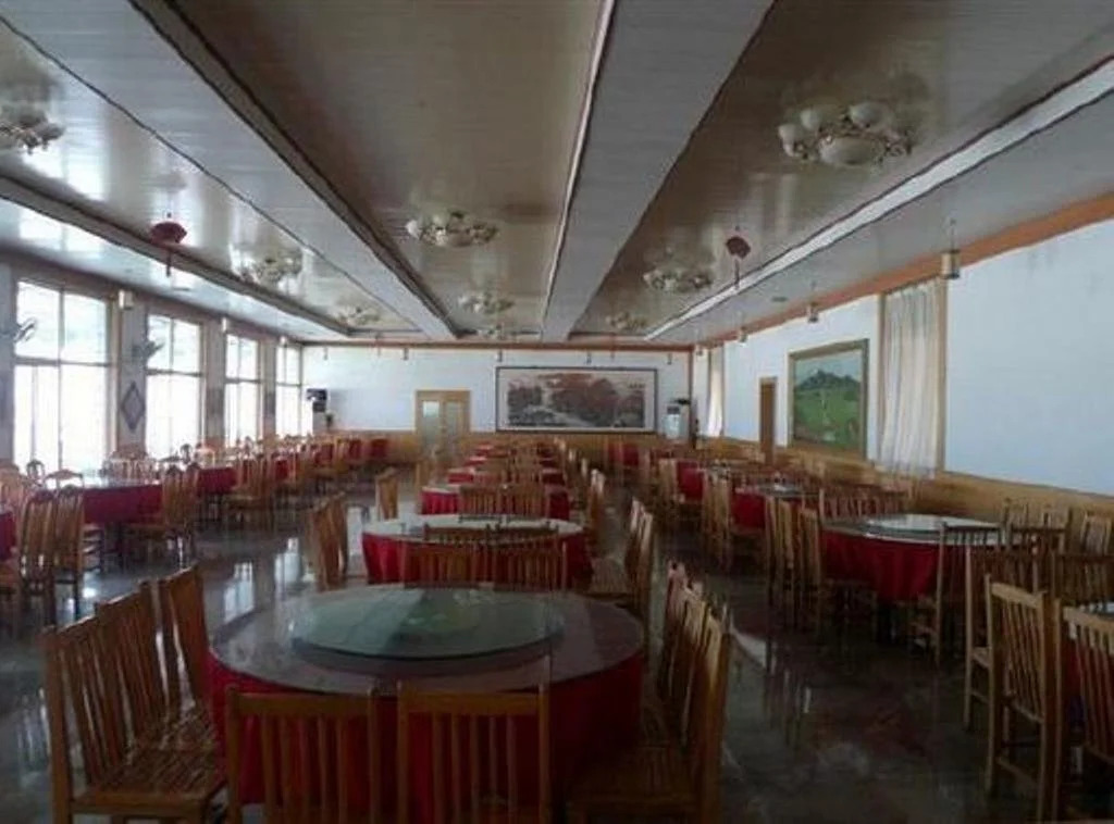 Qing Feng Inn