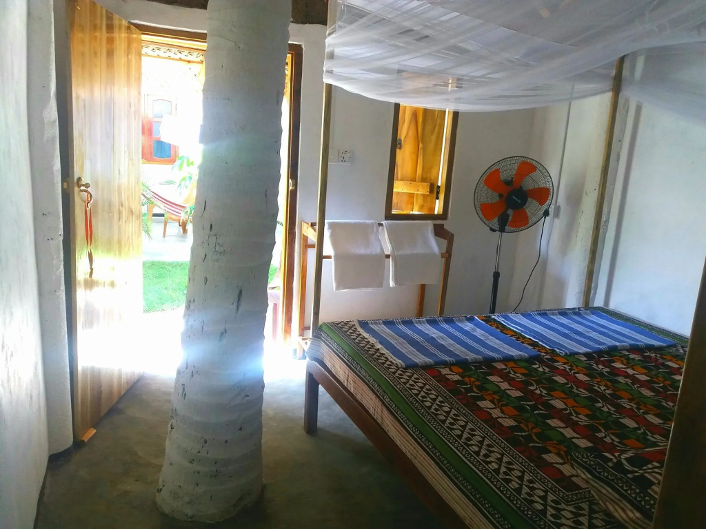 Beach Wave Hotel