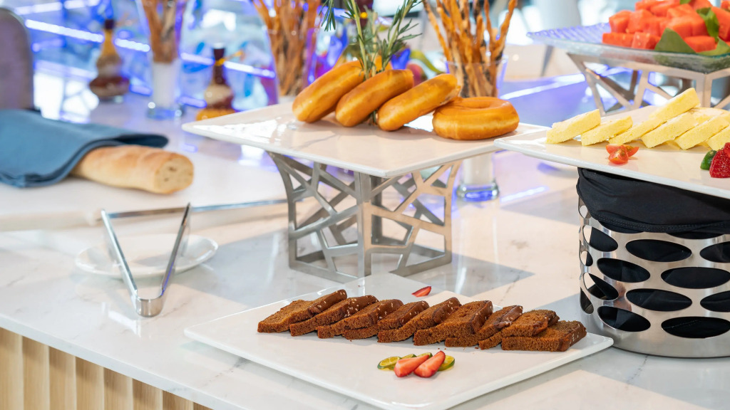 Holiday Inn Express Dalian Golden Pebble Beach by IHG