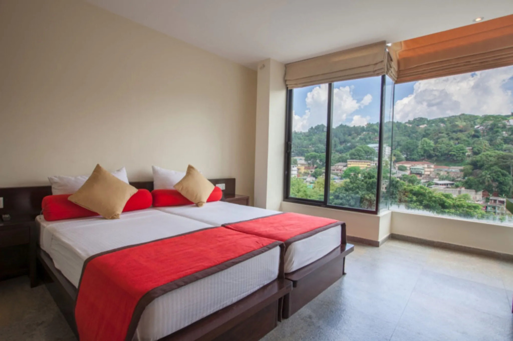Oak Ray City Hotel