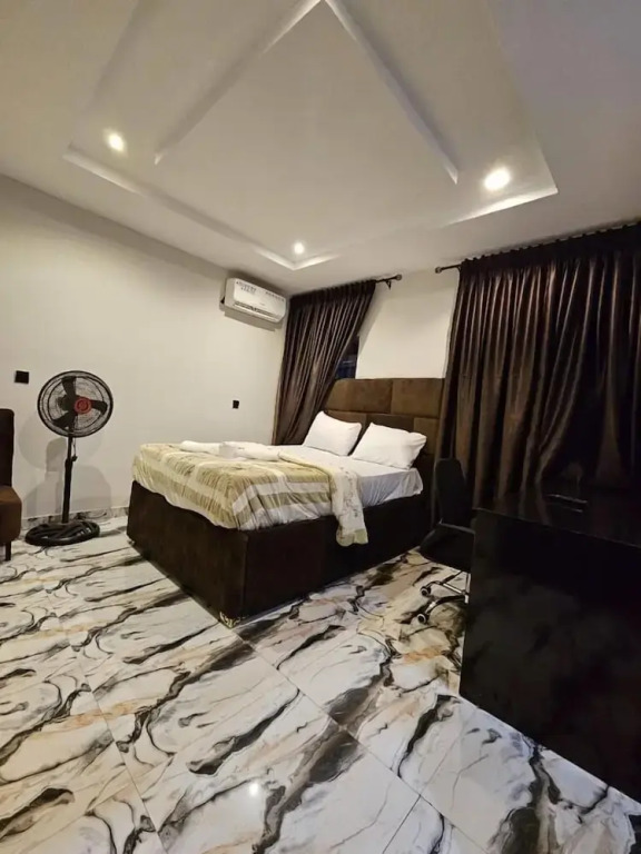 Tm arena hotel and suites