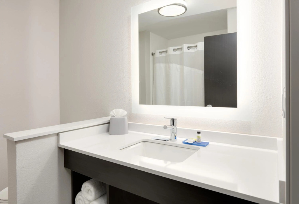 Courtyard by Marriott Lansing