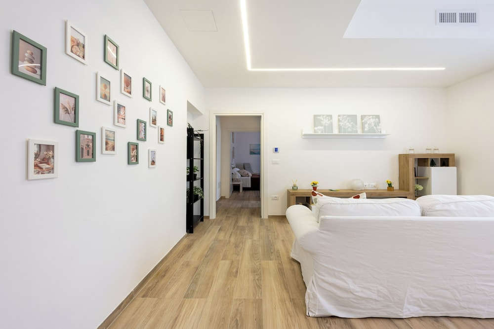 Nadia Flat - 10 minutes from the beach
