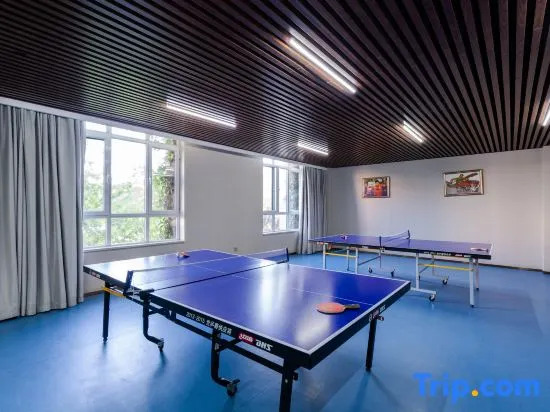Manpu Tianmu Yangyan Hot Spring Hotel (Zhenbeibao Western Studios See Helan Performing Arts Town)