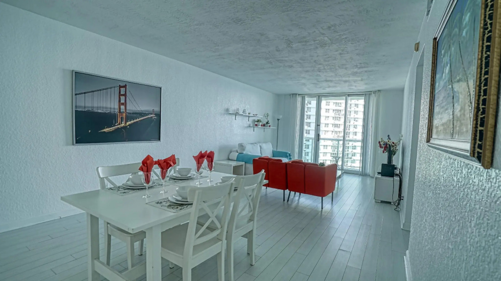 Hallandale Beach Intracoastal View Apartments