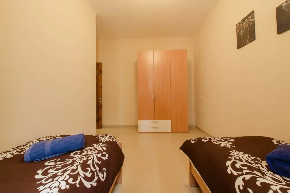 Qawra Apartment