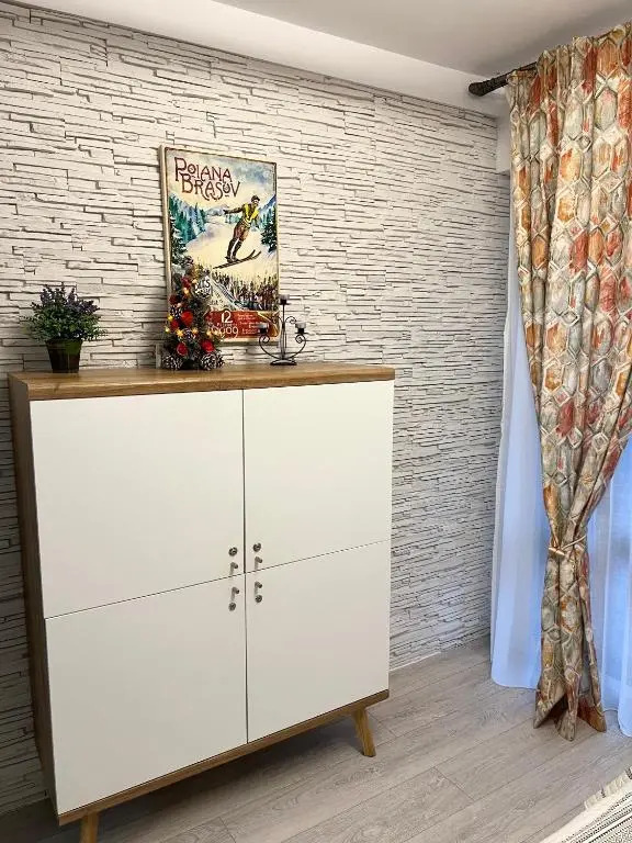 Studio Enis