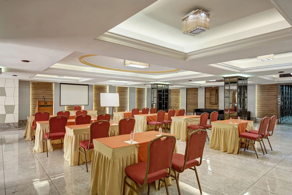Cama Hotel