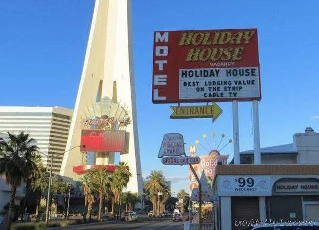 Holiday Motel