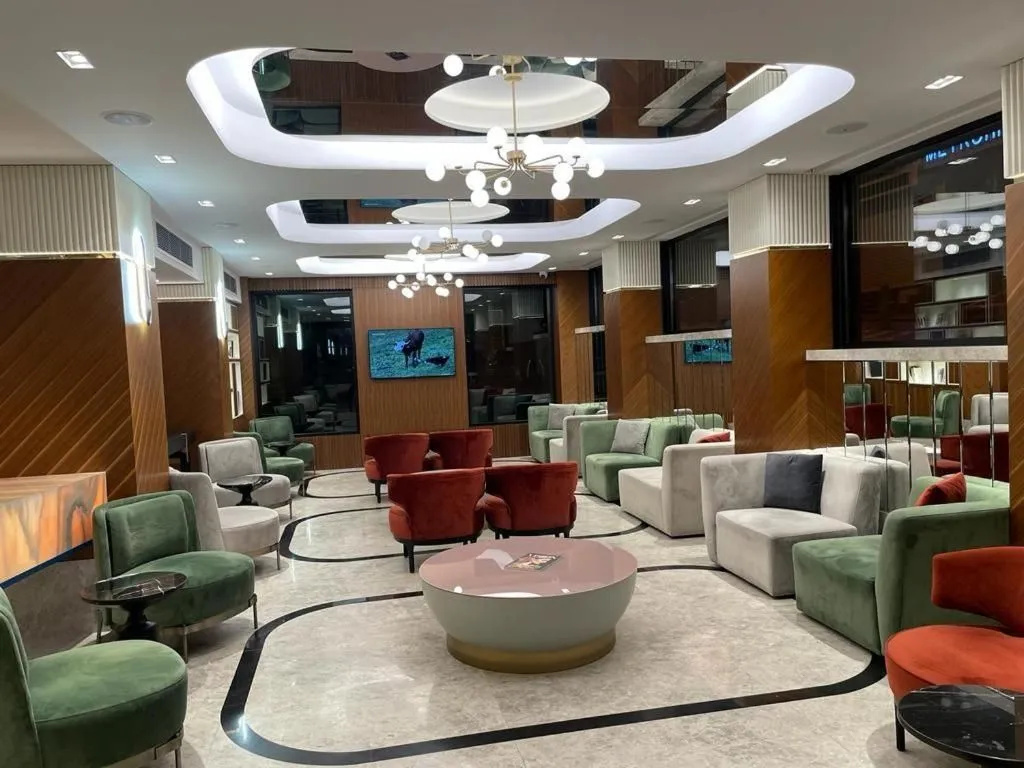 Hotel Eyfel