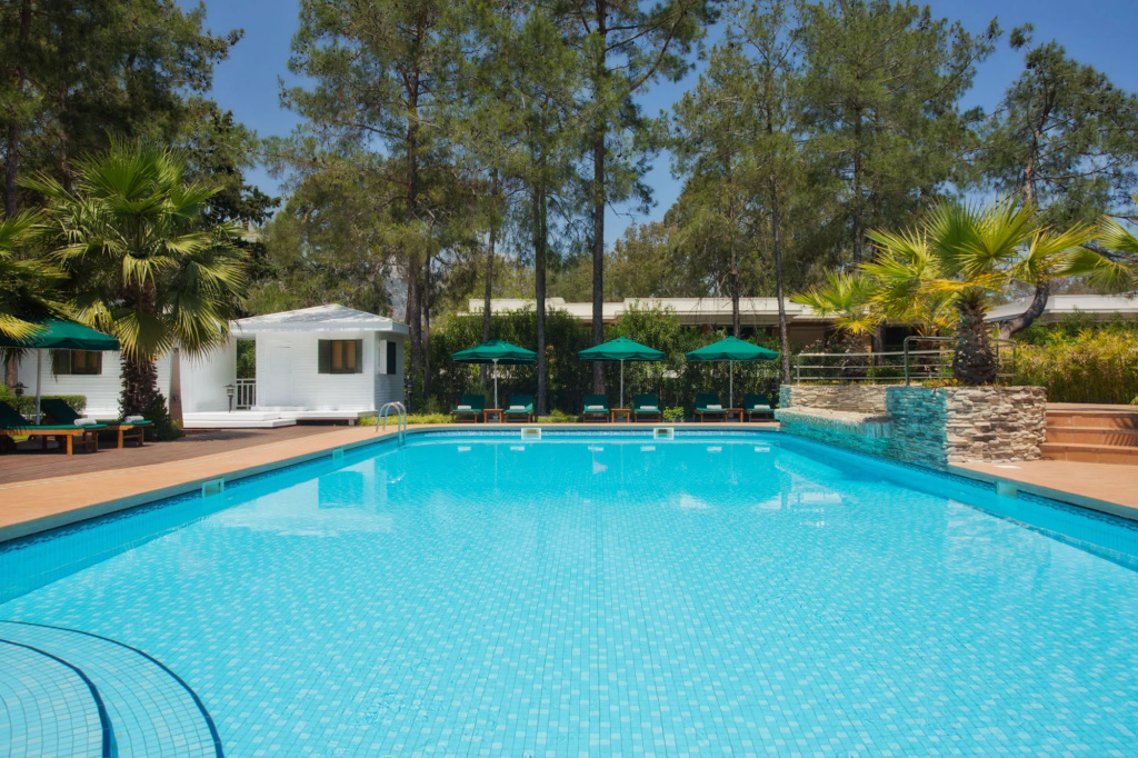 Renaissance Antalya Beach Resort & Spa