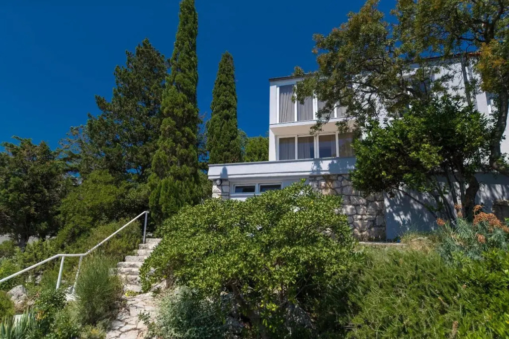Mitan Accommodation