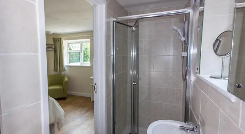 Amberwood Bed and Breakfast