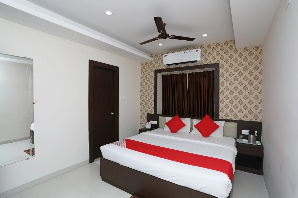 OYO 9344 Hotel Gangotri
