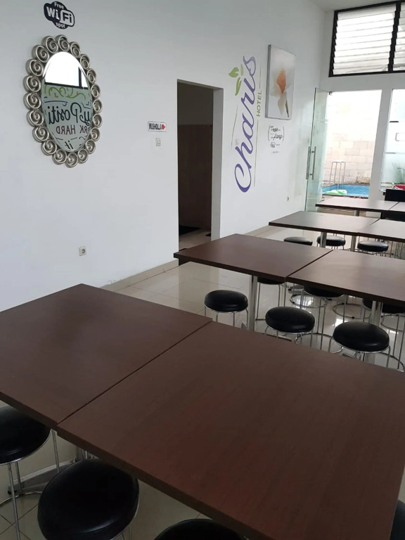 De La Charis Hotel Kediri