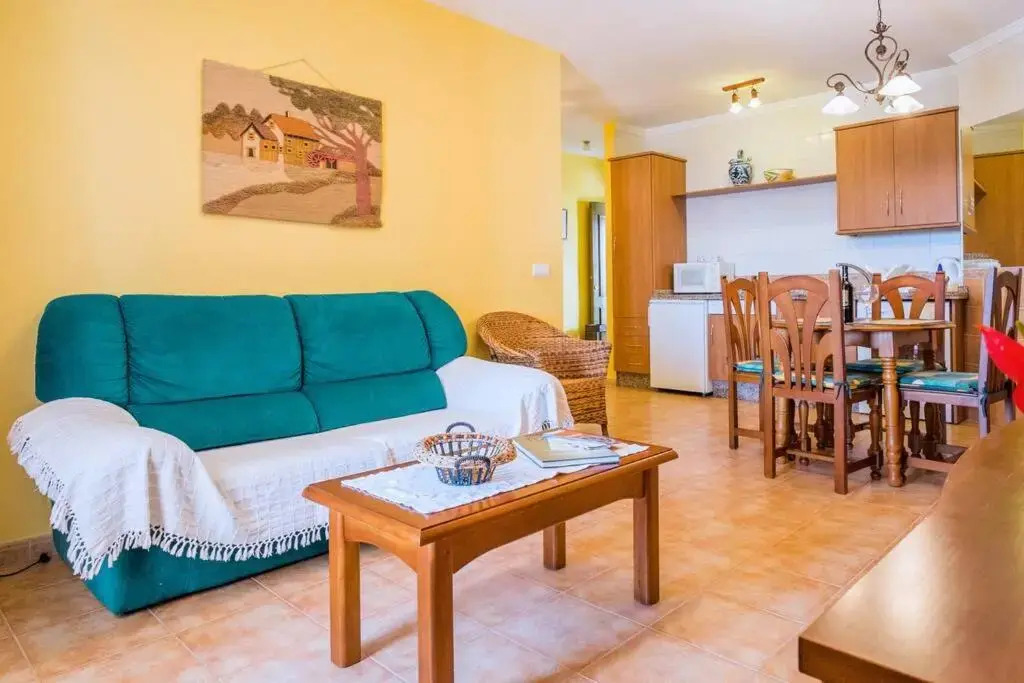 Bonito apartamento Piscina Wifi