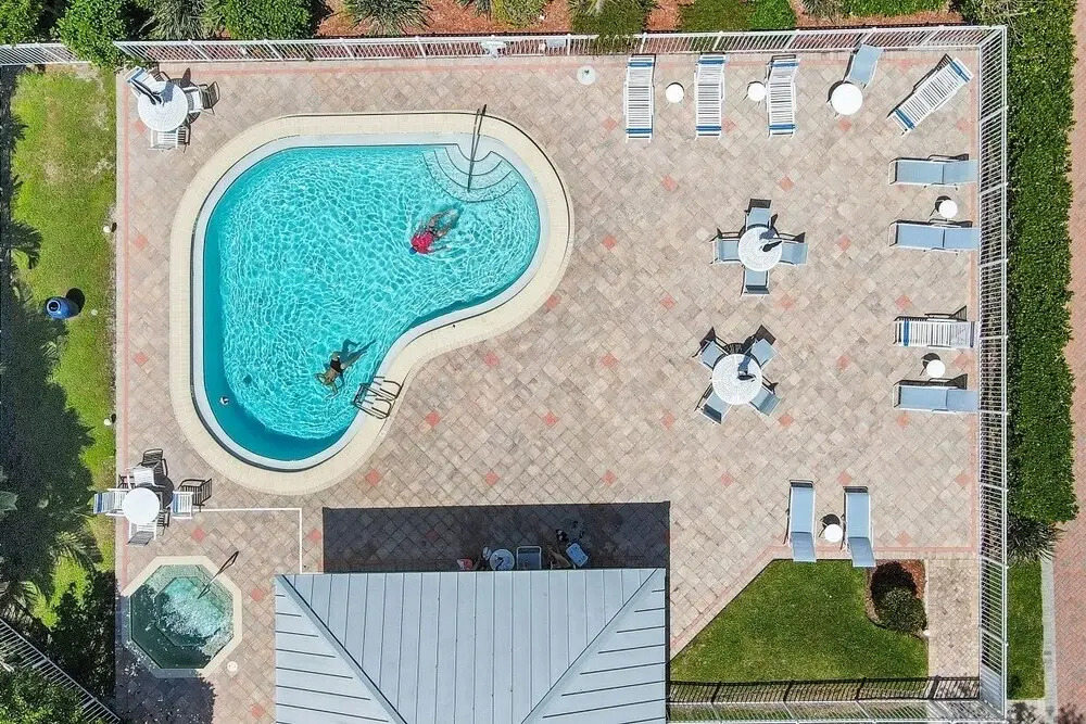 Grandview 305, Marco Island Vacation Rental 2 Bedroom Condo by Redawning