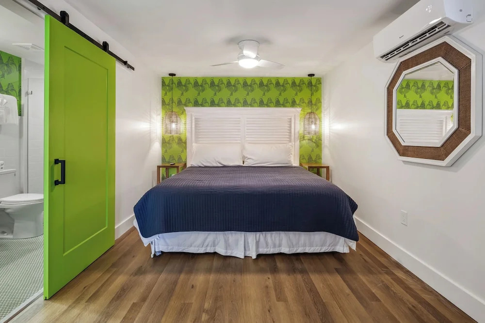 Custom House Inn